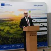 DSC_4689 (Copy) DSC_4689 (Copy)